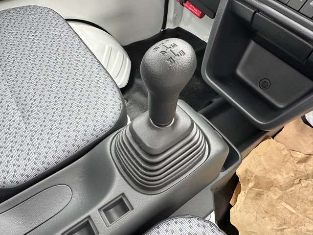 CLIPPER truck 4WD