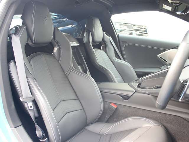 CHEVROLET CORVETTE COUPE