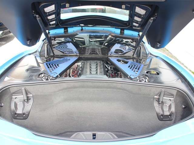 CHEVROLET CORVETTE COUPE
