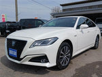 CROWN sedan hybrid 4WD
