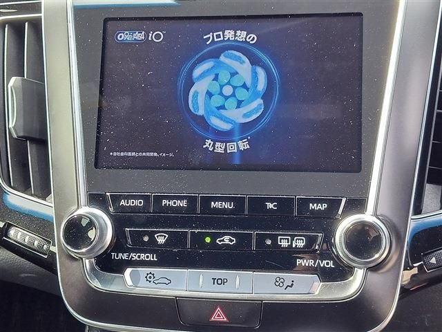 CROWN sedan hybrid 4WD