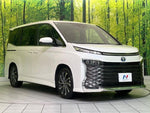 VOXY HYBRID