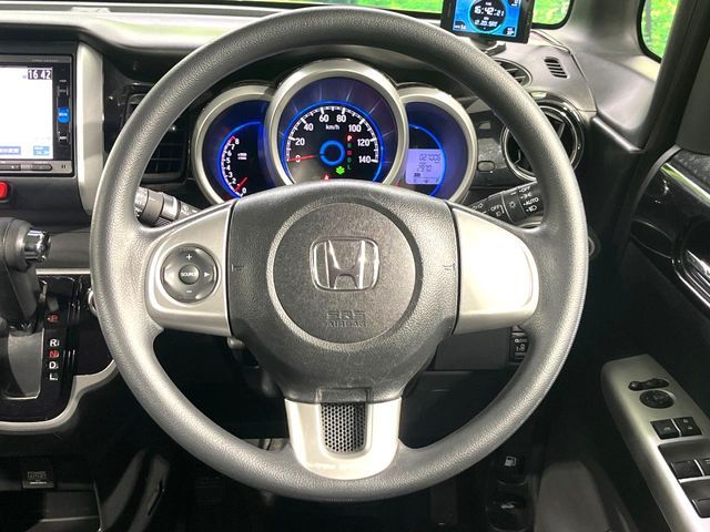 N-BOX CUSTOM