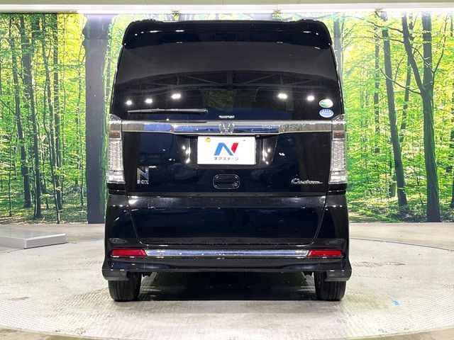 N-BOX CUSTOM