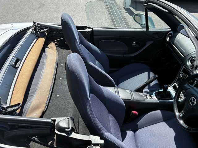 ROADSTER