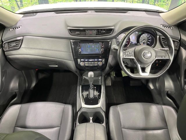 X-TRAIL 2WD
