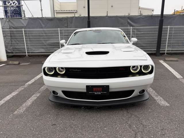 DODGE CHALLENGER