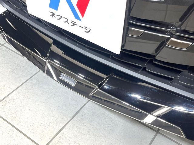 ALPHARD hybrid