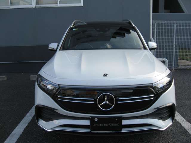 MERCEDES BENZ EQB