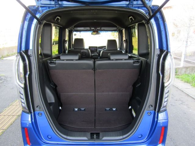 N BOX CUSTOM 4WD