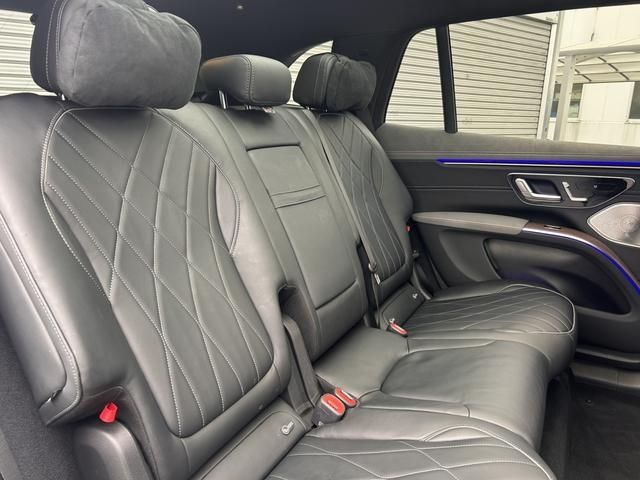 MERCEDES BENZ EQS SUV
