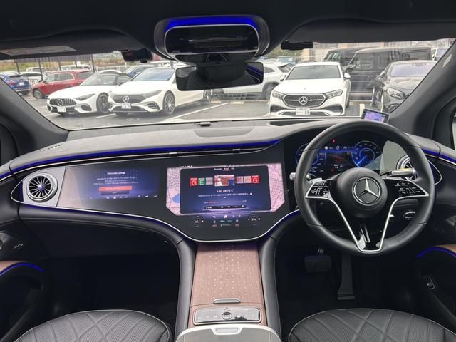 MERCEDES BENZ EQS SUV