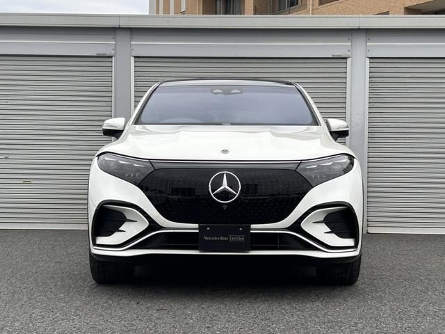 MERCEDES BENZ EQS SUV