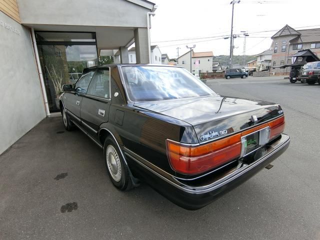 CROWN hardtop