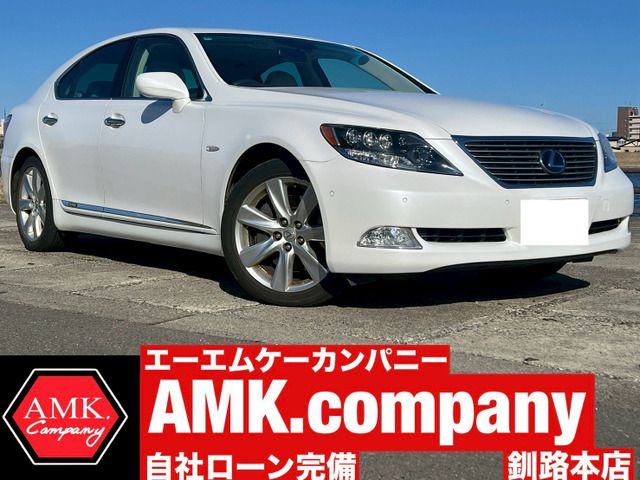 LEXUS LS600h