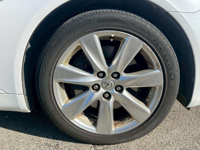 LEXUS LS600h