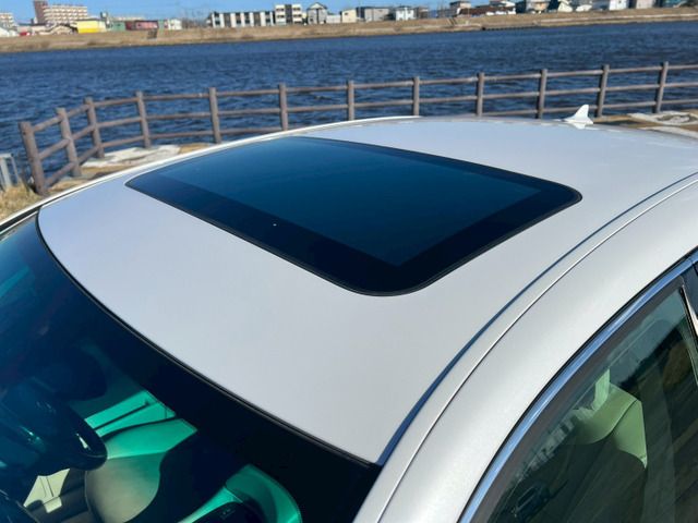LEXUS LS600h