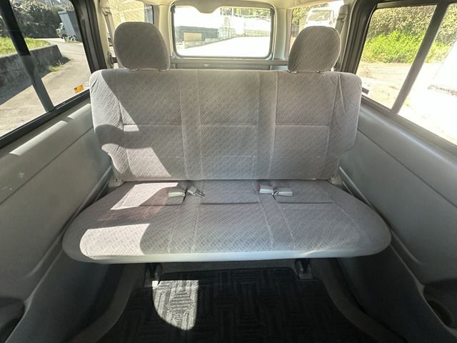 HIACE van 4WD