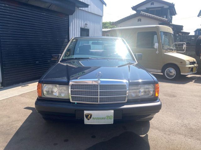 MERCEDES BENZ 190 class