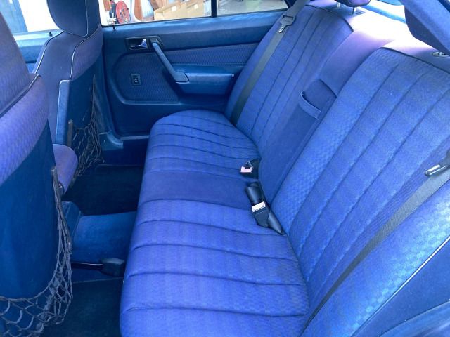 MERCEDES BENZ 190 class