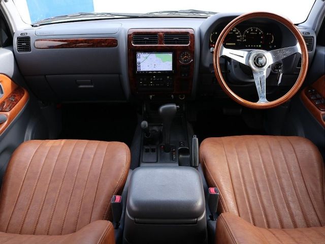 LANDCRUISER PRADO