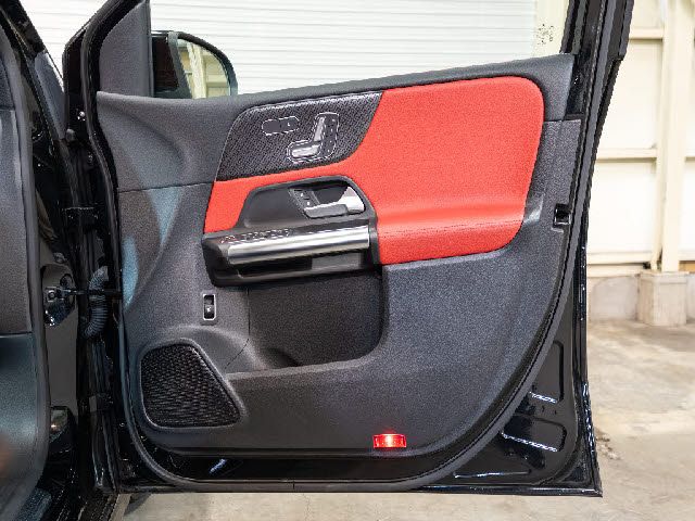 MERCEDES BENZ B class