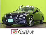 CROWN sedan hybrid