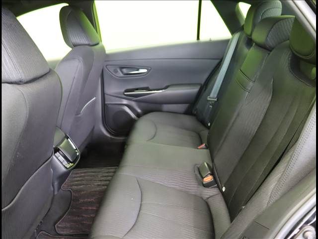 CROWN sedan hybrid