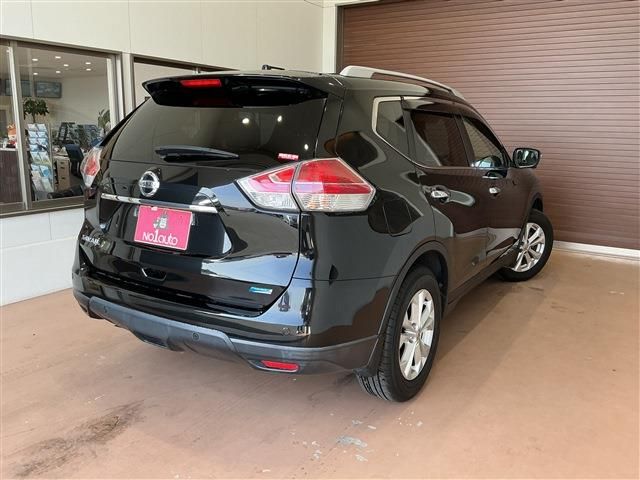 X-TRAIL 2WD