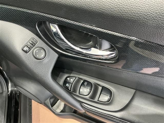X-TRAIL 2WD