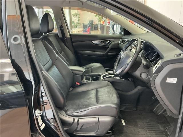 X-TRAIL 2WD