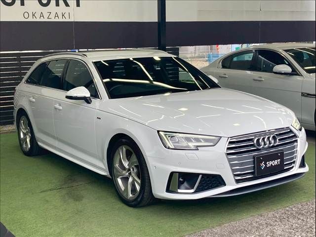 AUDI A4 AVANT