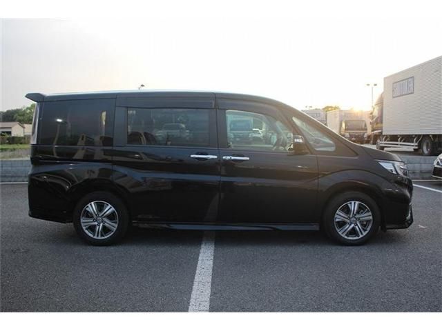 STEPWAGON e:HEV SPADA