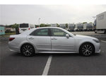 CROWN sedan