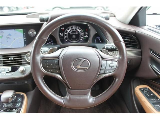 LEXUS LS500
