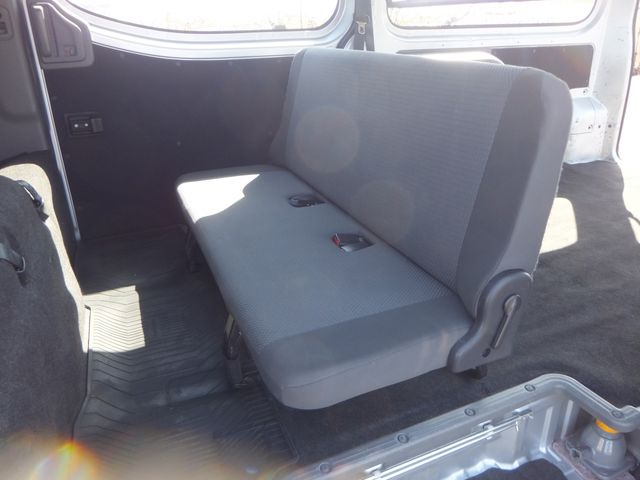 NV350 CARAVAN 4WD