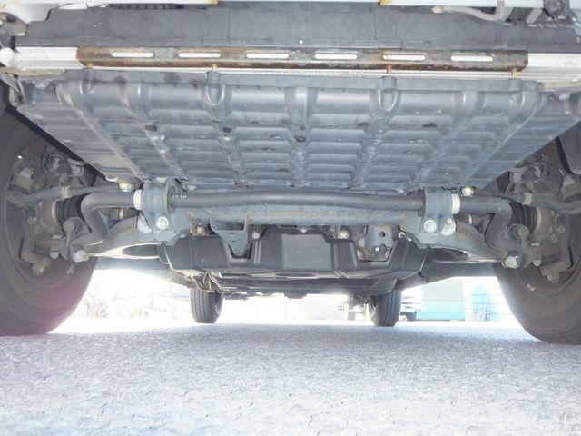 NV350 CARAVAN 4WD