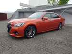 CROWN sedan hybrid