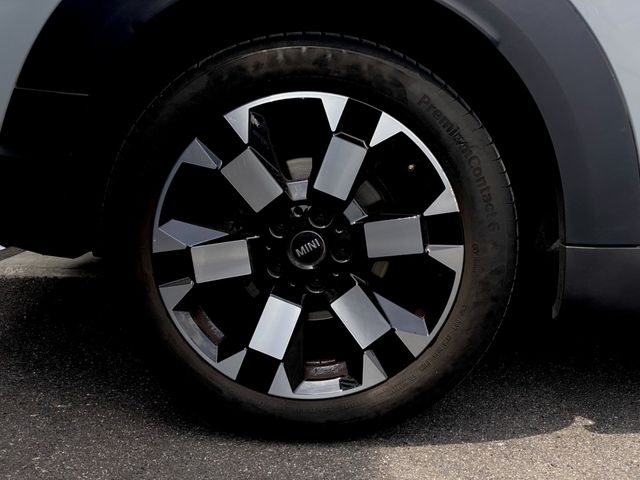 MINI COOPER D CROSSOVER