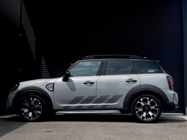 MINI COOPER D CROSSOVER