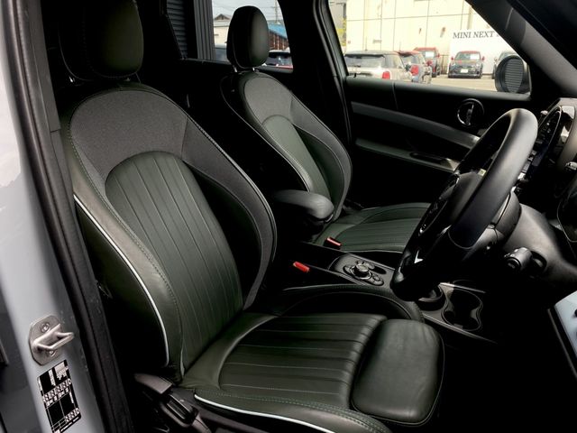 MINI COOPER D CROSSOVER