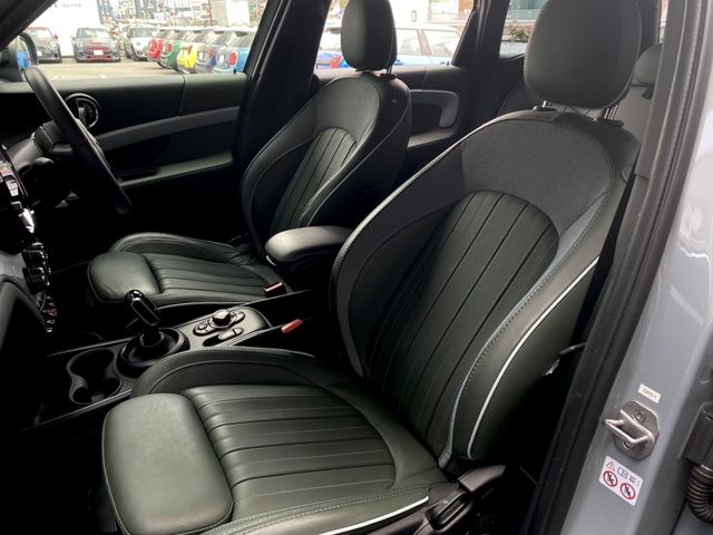 MINI COOPER D CROSSOVER