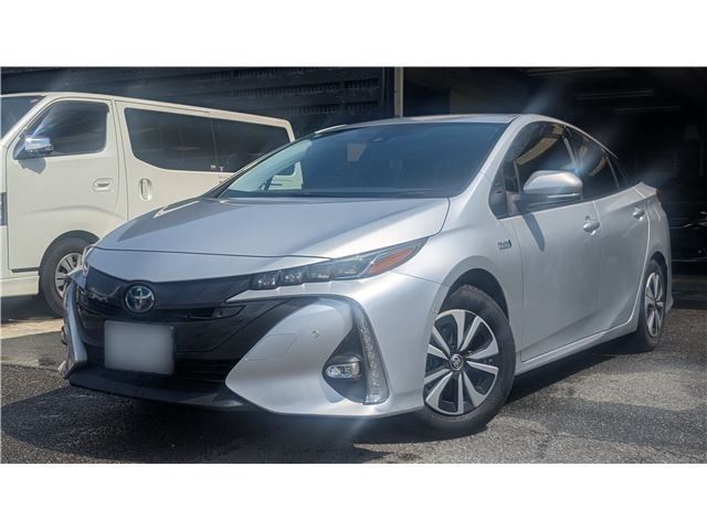 PRIUS PHV