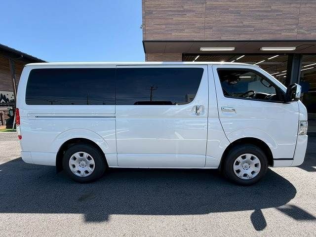 HIACE van 4WD