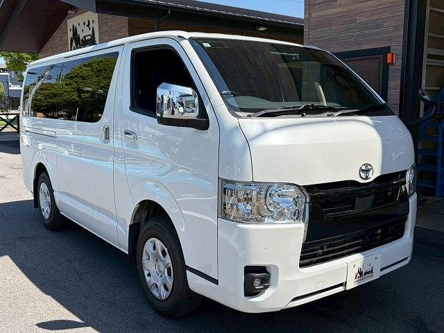 HIACE van 4WD