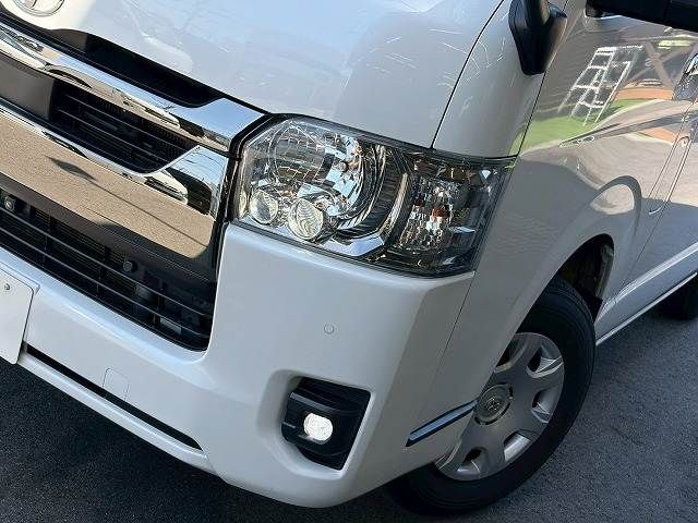 HIACE van 4WD