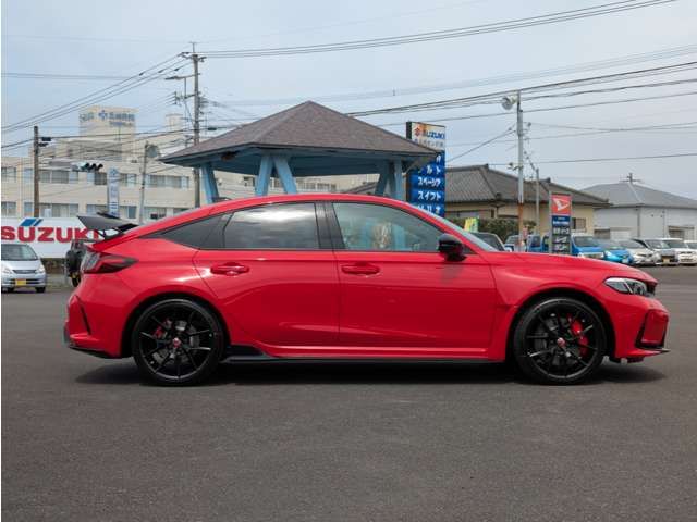 CIVIC hatchback