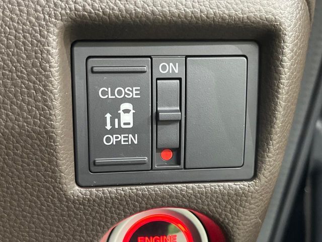 N BOX 4WD