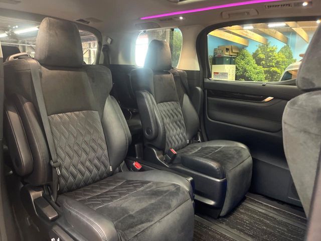 VELLFIRE HYBRID 4WD