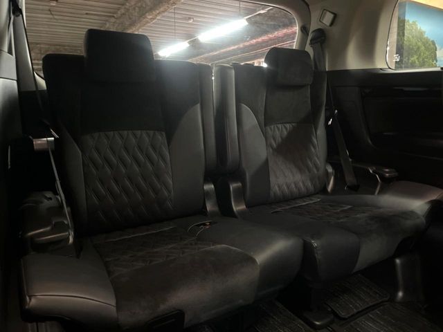 VELLFIRE HYBRID 4WD